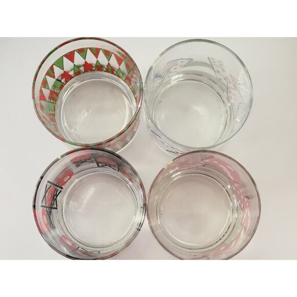 Vintage Retro Board Game Themed Beverage Glasses Set of 4 Barware Dice Dominos - Picture 10 of 14